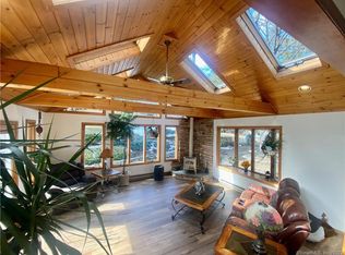 200 Middle River Rd, Danbury, CT 06811