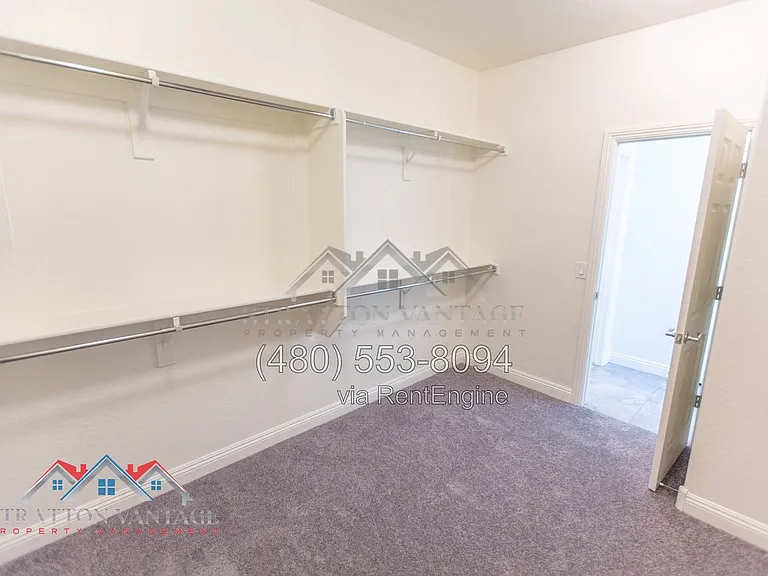 3759 N Astoria Dr — Photo 38