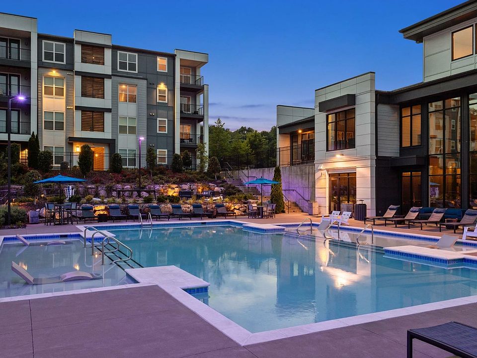 The Anson - Resort-Style Pool