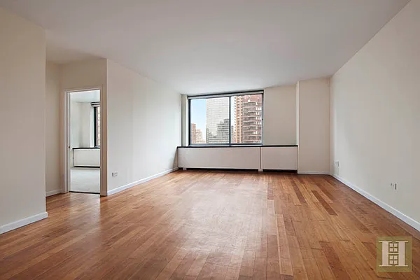 Rented by Halstead Real Estate | media 16