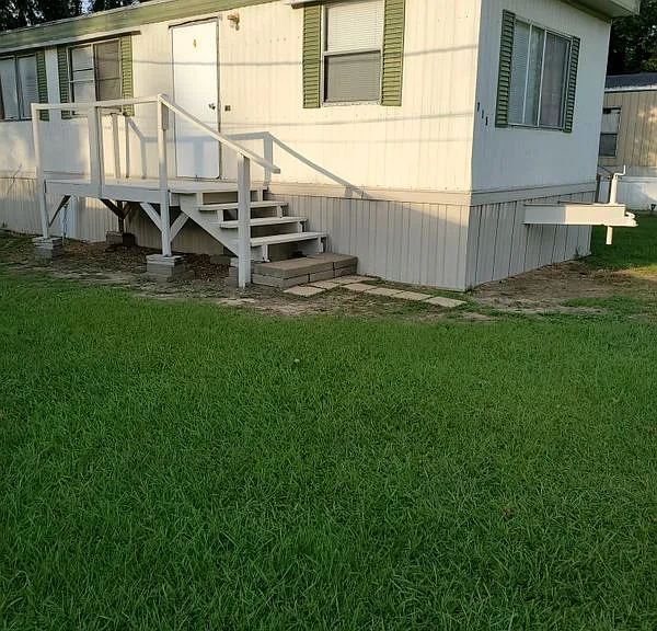 715 Delouche St — Photo 3