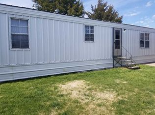 --, North Platte, NE 69101