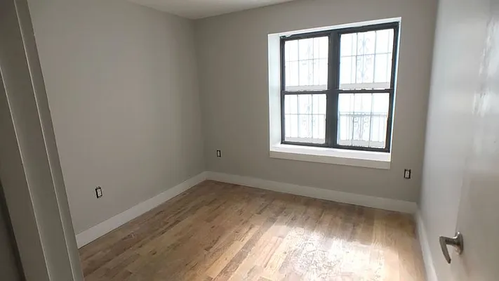 Rented by Nooklyn NYC LLC | media 26