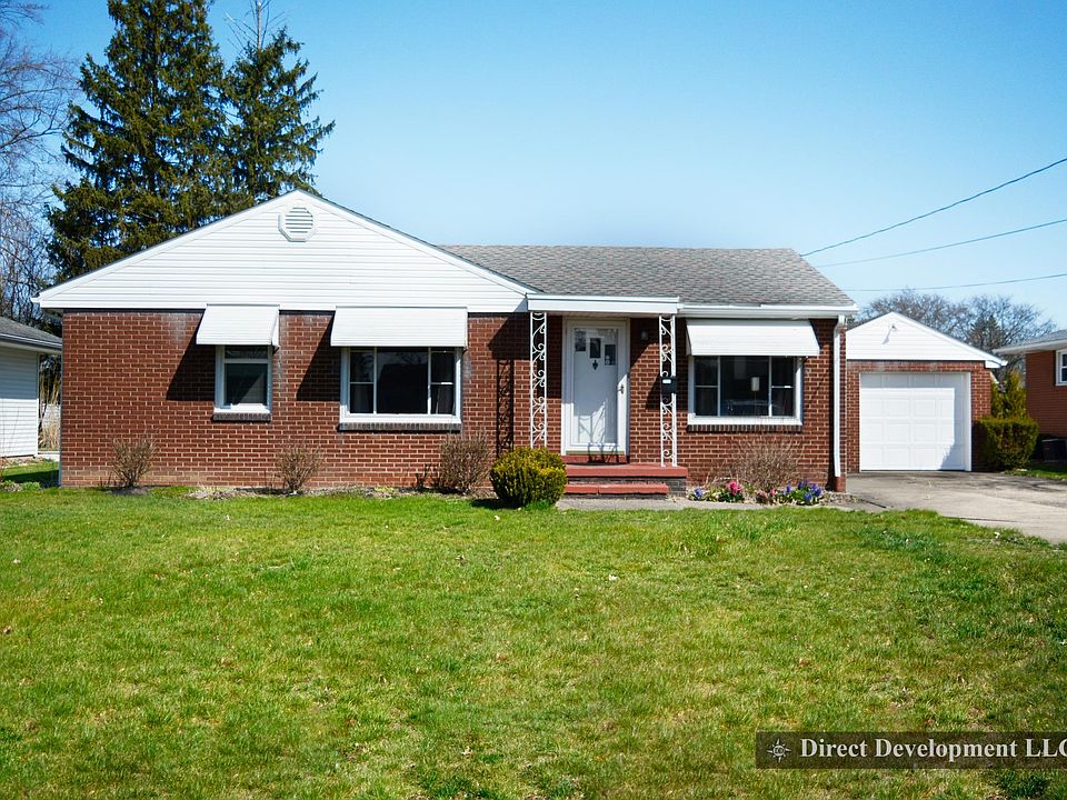 1st image of 2111 Beechwood St NE
