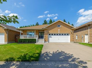 7621 Cameron Ct, Niagara Falls, ON L2H 3G9