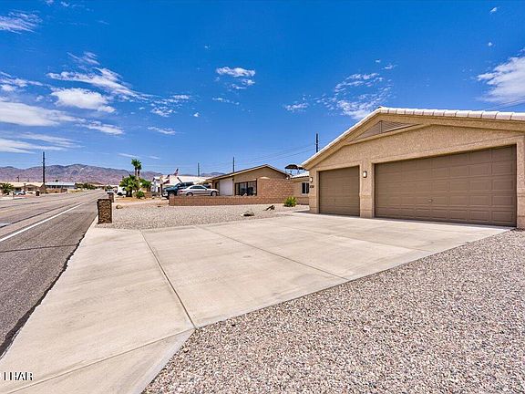 5th image of 3030 Palo Verde Blvd N