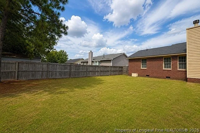 3 bed, 2.0 bath, 1272 sqft, $1,795 — Photo 4