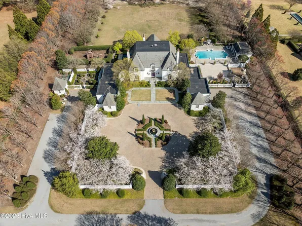 3100 Kariblue Lane, Greenville, NC 27834