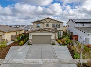 8240 Schellhous Dr, Roseville, CA 95747