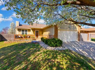 1647 N Timbers Edge Ct, Mulvane, KS 67110