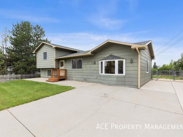 7603 Dorothy Dr
