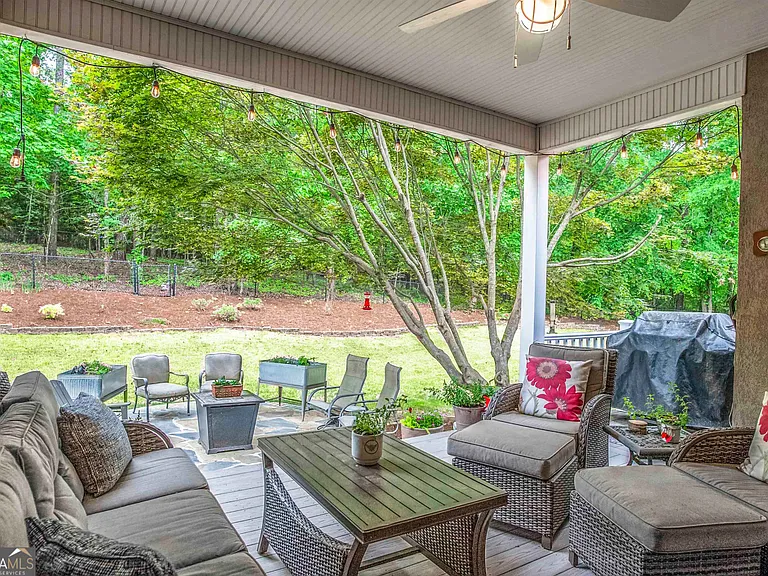 90 Cornish Trace Dr — Photo 4