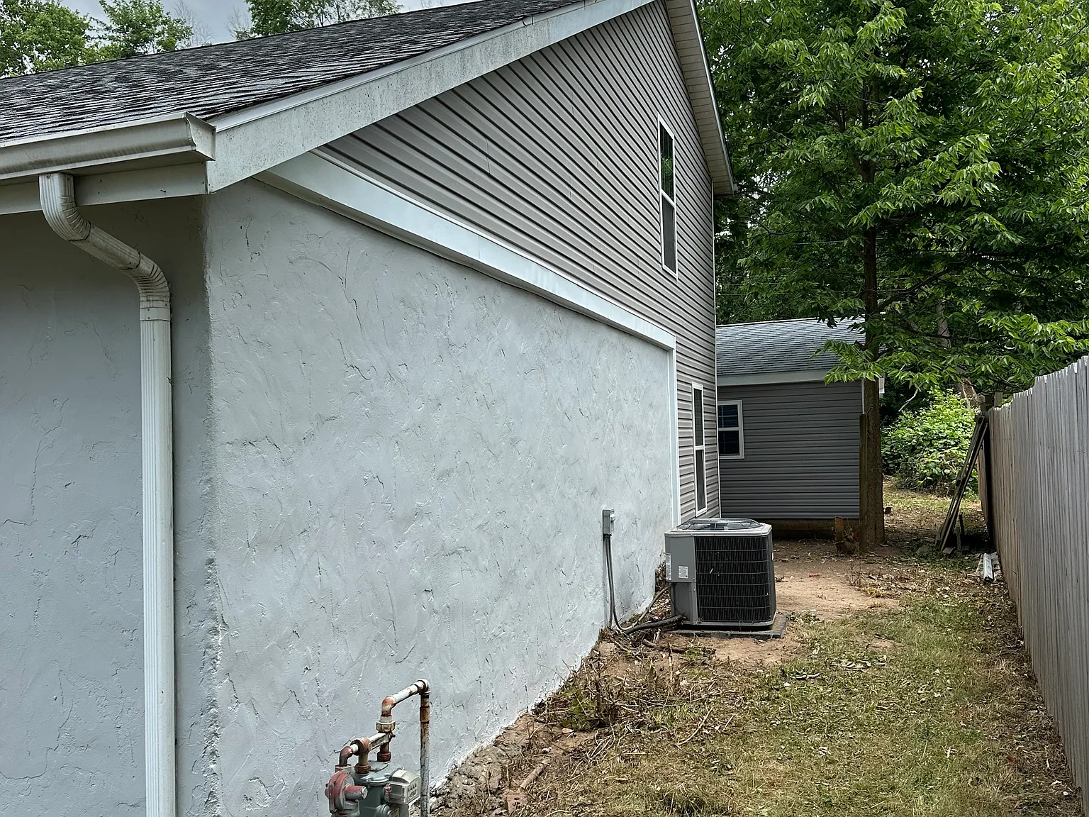 4 bed, 1454 sqft, $1,650 — Photo 2
