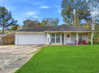 10225 Blackwater Rd, Baker, LA 70714