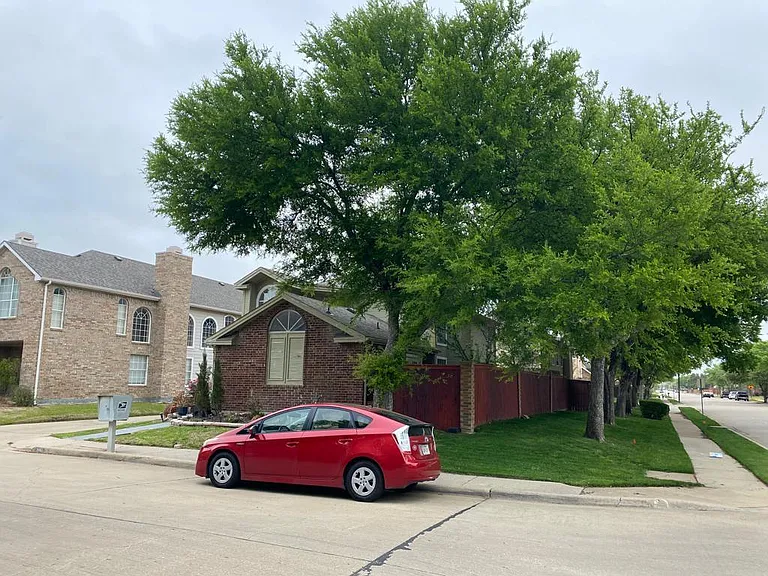 9443 Blue Jay Way — Photo 12