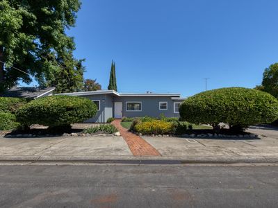 7419 Pine St, Hughson, CA, 95326