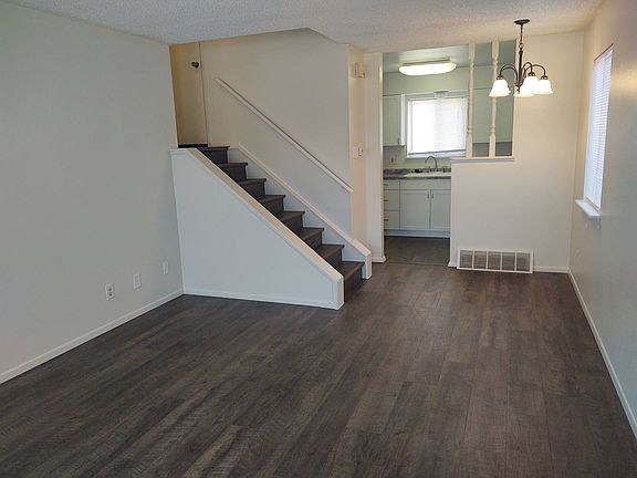 3rd image of 125 Bonnymede Rd