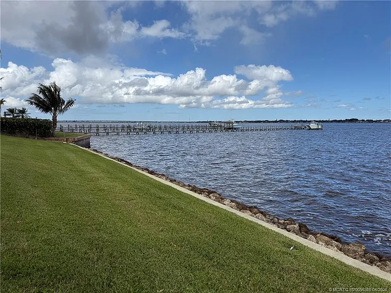 175 SE Saint Lucie Blvd #H207 — Photo 20