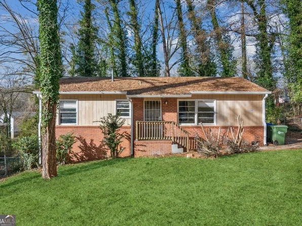 2207 Swallow Cir SE, Atlanta, GA 30315