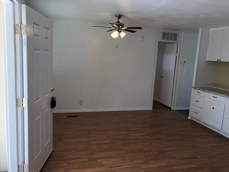 1725 Bluebonnet Blvd — Photo 15
