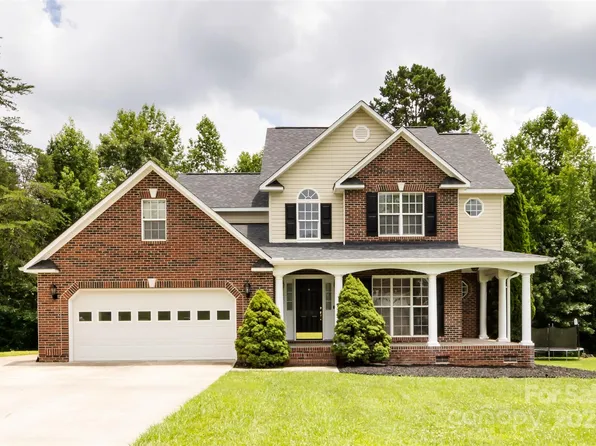1309 Stonewyck Dr, Salisbury, NC 28146