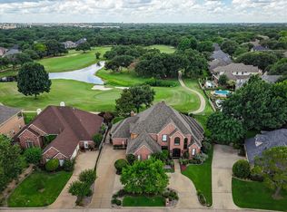 719 Morningside Dr, Mansfield, TX 76063