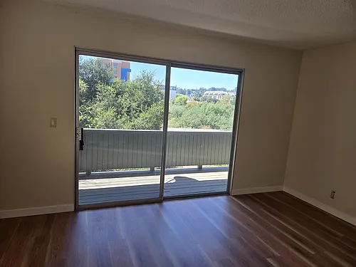 815 Riverside Ave #2 Photo 1