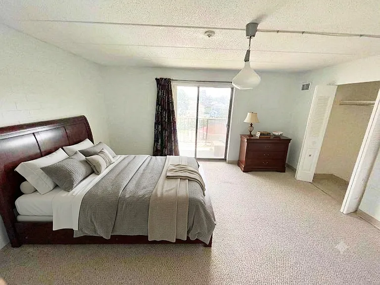 175 Quincy Shore Dr #B55 — Photo 3