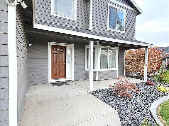 3rd image of 9015 Maltese Dr