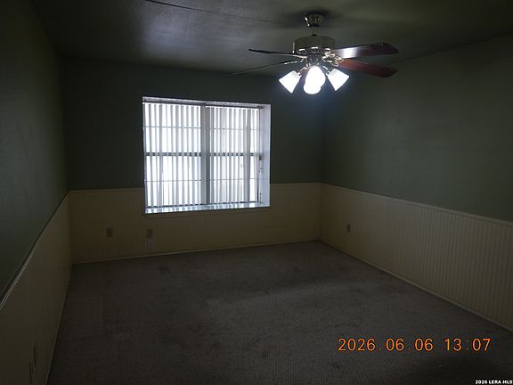 5th image of 616 Fern Meadow Dr
