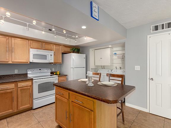5th image of 507 N Lesueur