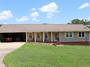 519 Valley View Dr #3, Winder, GA 30680