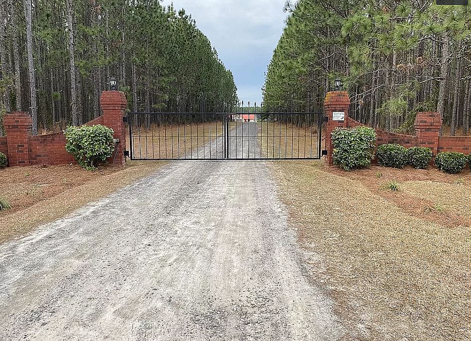 1st image of Lake Dr