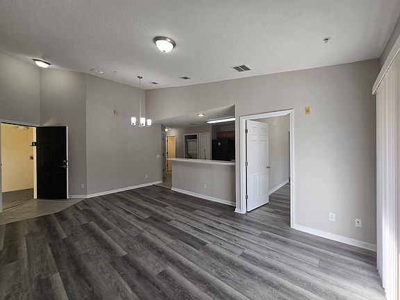 4th image of 3631 Kirkpatrick Cir Unit 11