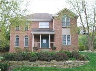 2015 W Grove Dr, Gibsonia, PA 15044