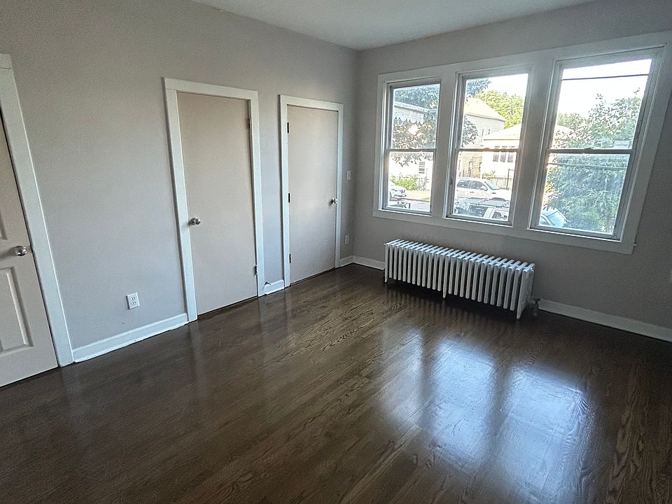1st image of 4838 S Bishop St #1
