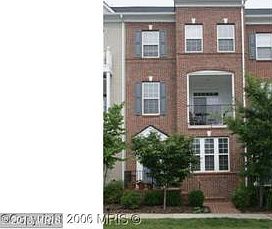 1st image of 605 Garden View Sq