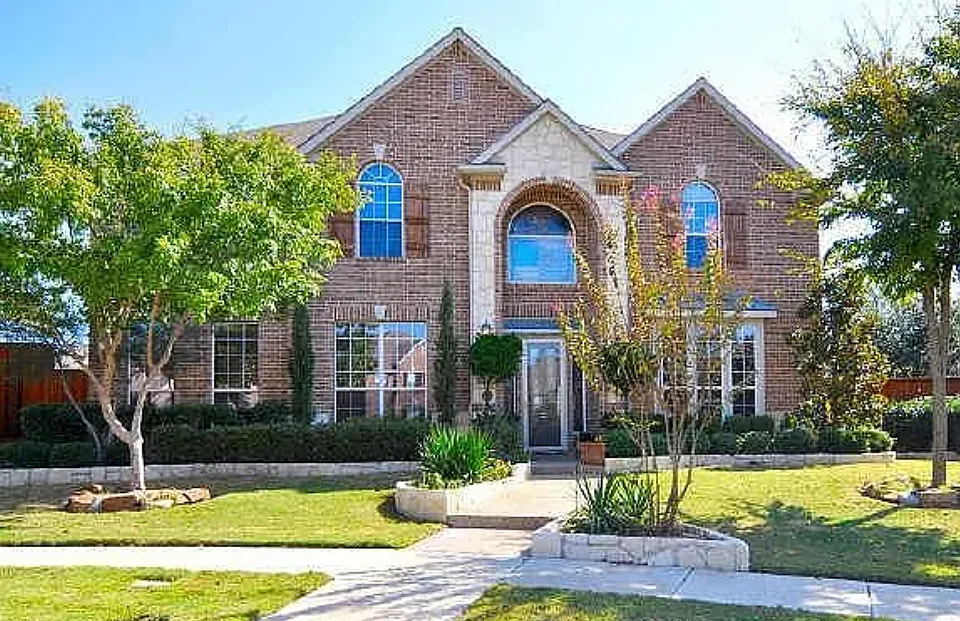9312 Warm Springs Cir