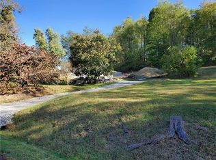 250 Hazel Kirk Rd, Monongahela, PA 15063