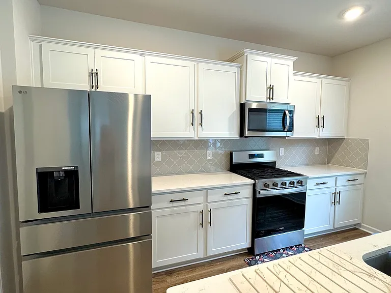 17 Woodbrook Trl — Photo 7