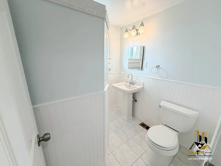 2116 Waterford Rd — Photo 11