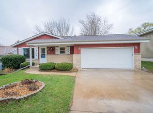 2035 Creek Rd, West Bend, WI 53090