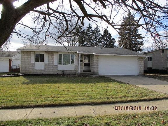 2nd image of 8954 Bristol Ct