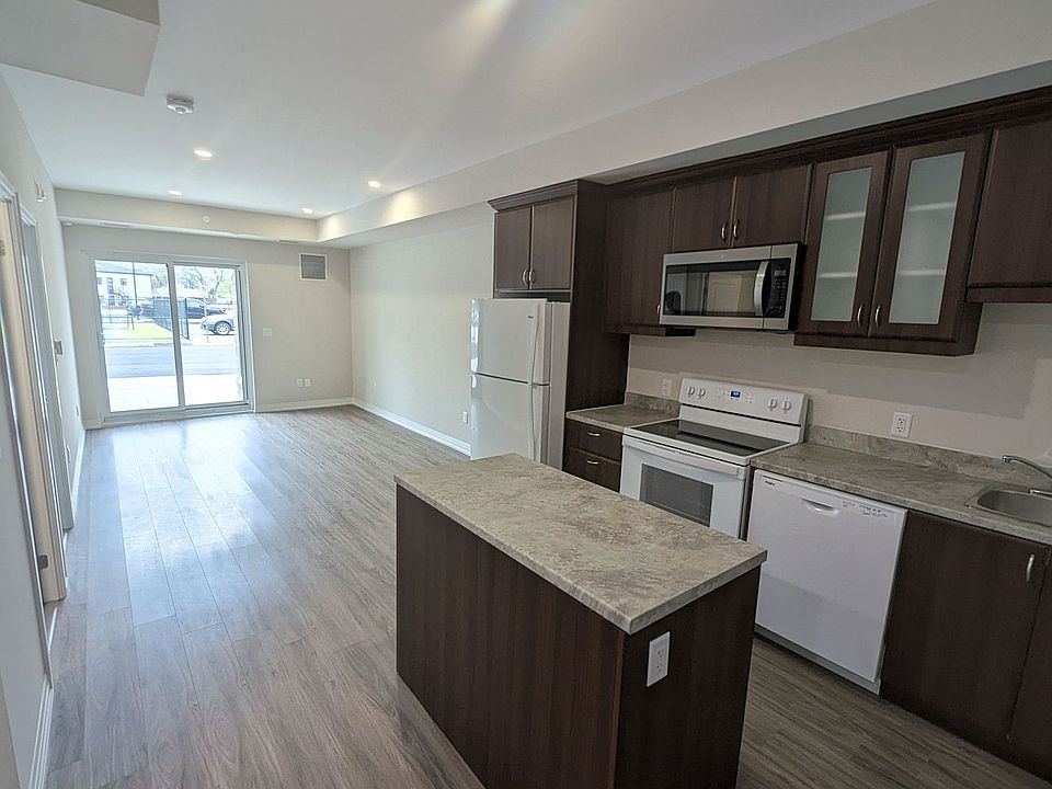 1st image of 50 Herrick Ave #105