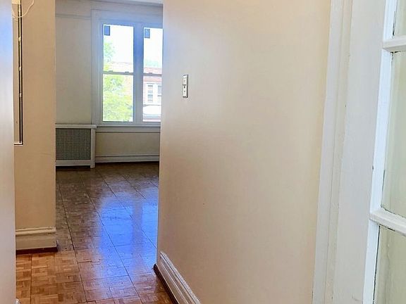 3rd image of 22-23 36th St #2