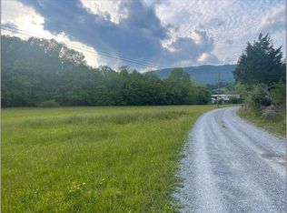 229 Chandler Dr, Ewing, VA 24248