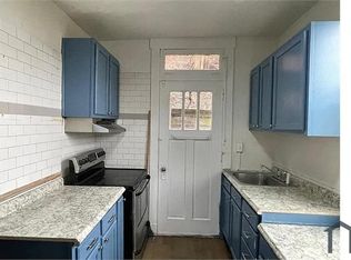 254 Fleet St, Braddock, PA 15104