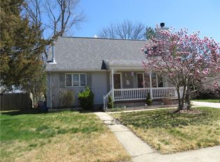 20 Pine St, Old Bridge, NJ 08857