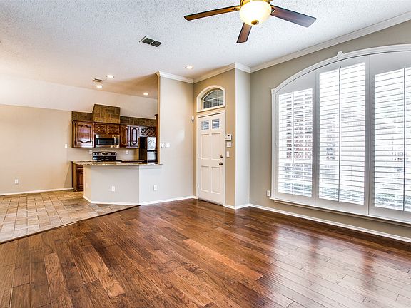 3rd image of 3110 Silver Springs Ln