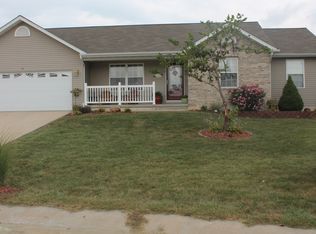 13 Iron Hill Ct, Saint Clair, MO 63077